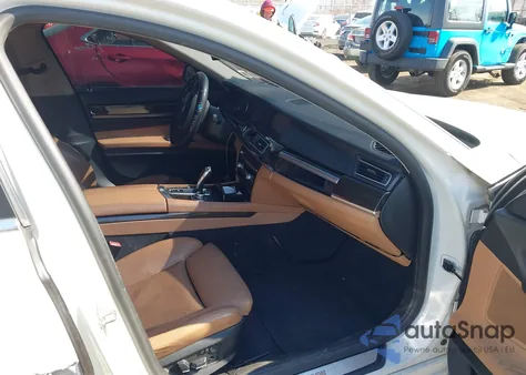 2012 BMW 750Li from USA, damaged, VIN WBAKB8C58CDX20407